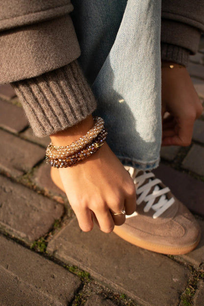 Stiekie Café Doré – Kralen Haarelastiek & Armband