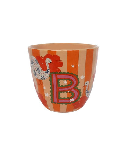 Cup Letter B