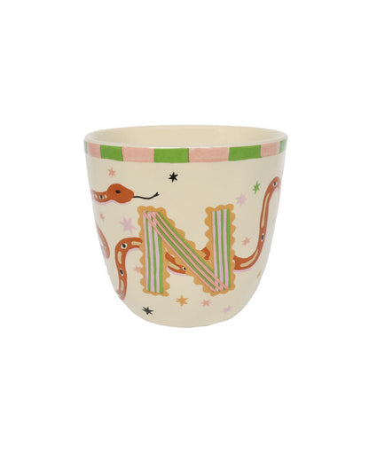Cup letter N