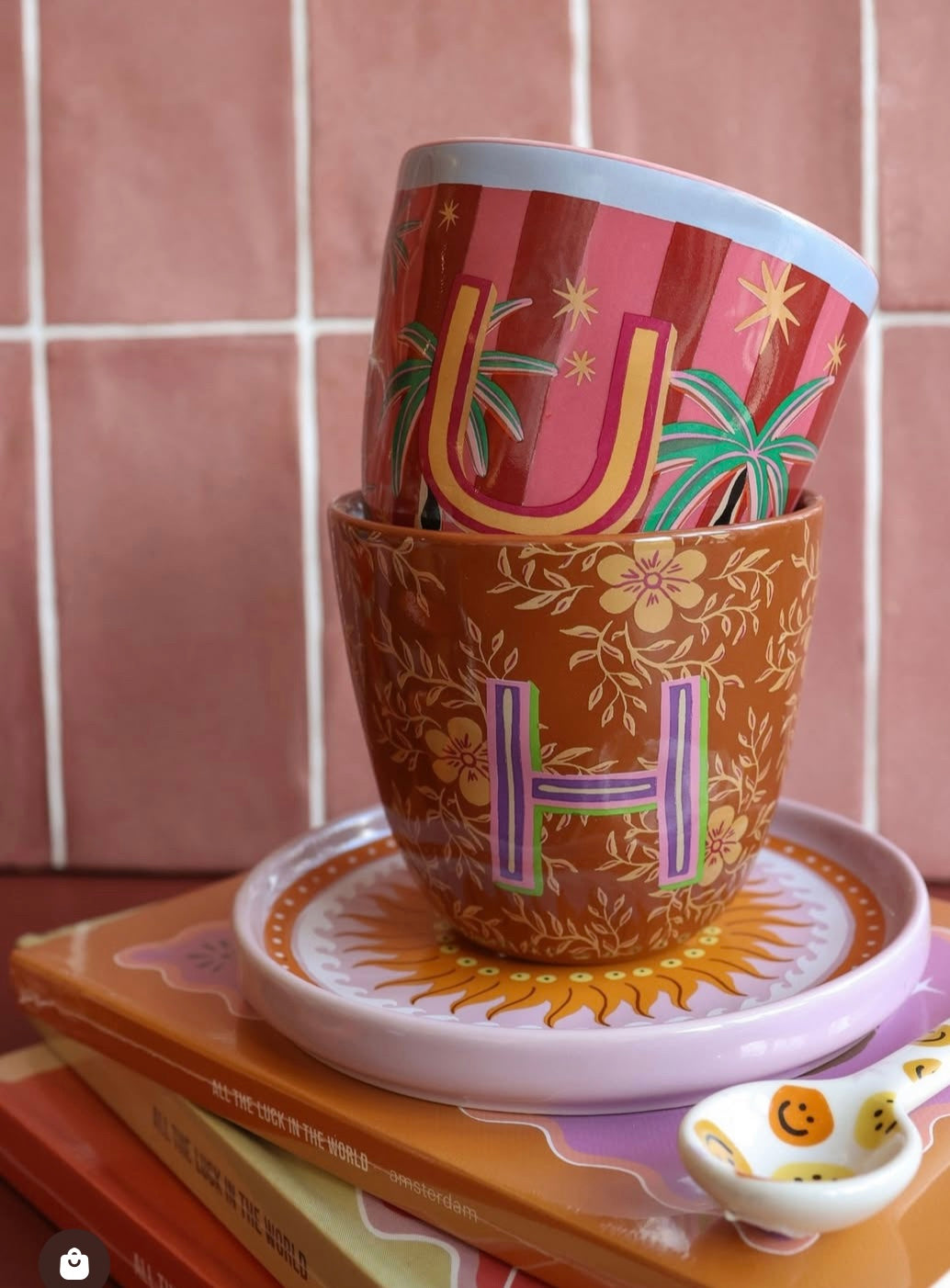 Cup Letter M