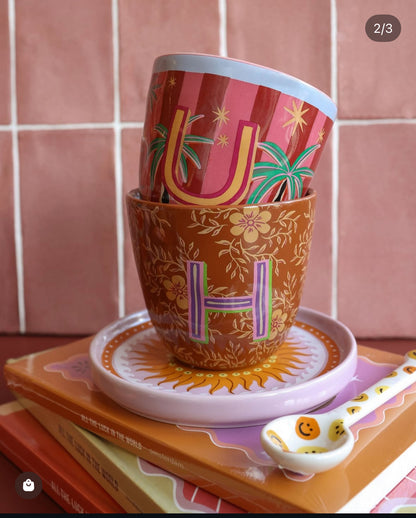 Cup Letter H