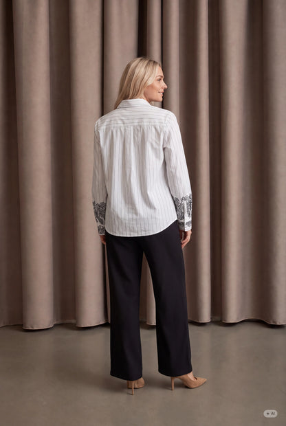 Sigga geborduurde blouse Isay