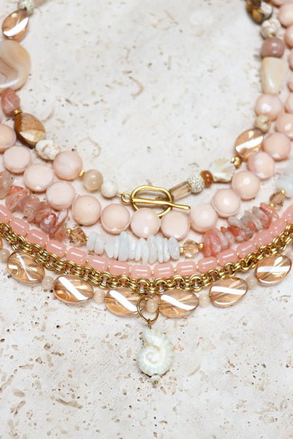 Beige rock ketting goud label kiki