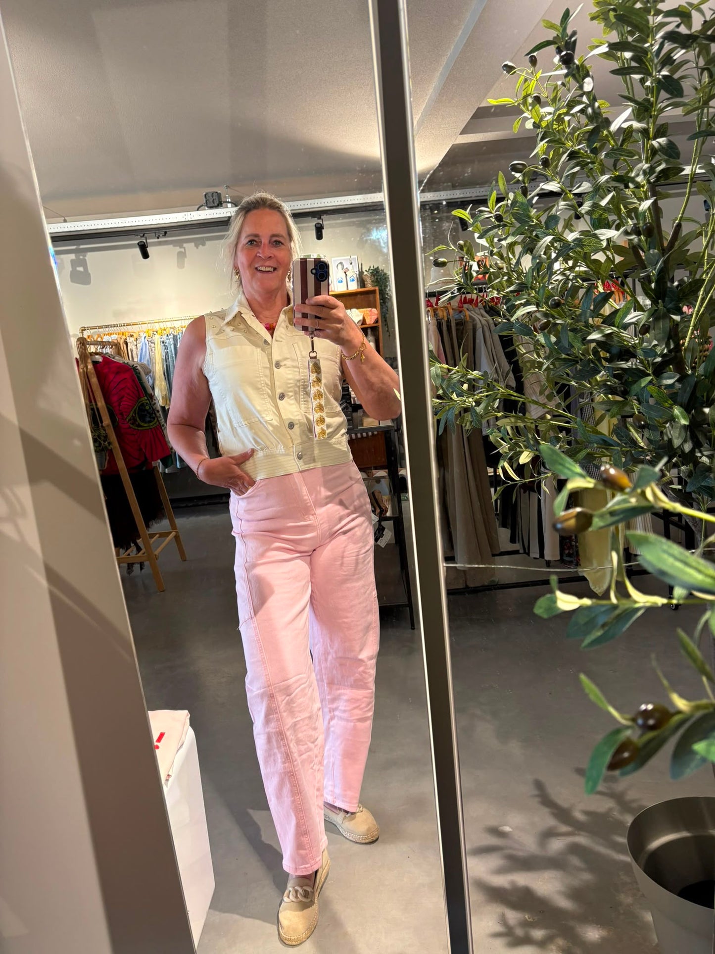 Wijde roze broek Marta du Château